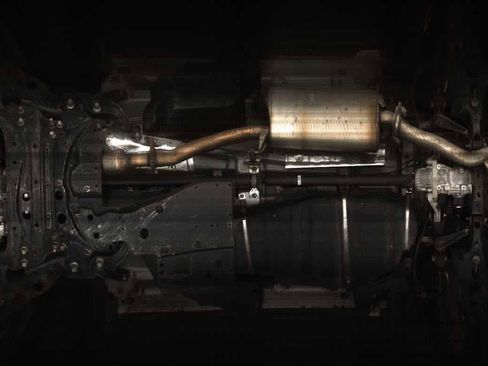 Used 2018 Toyota RAV4 LE image 22