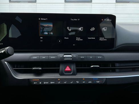 Used 2025 Kia K4 LXS image 27