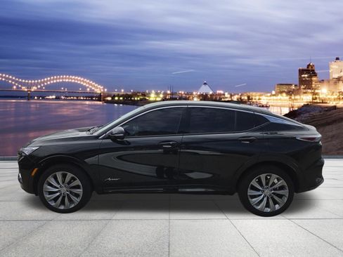 Used 2025 Buick Envista Avenir image 2