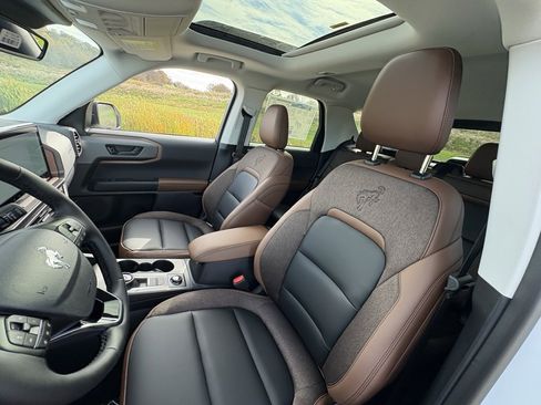 New 2025 Ford Bronco Sport Outer Banks w/ Outer Banks Tech Package+ image 40