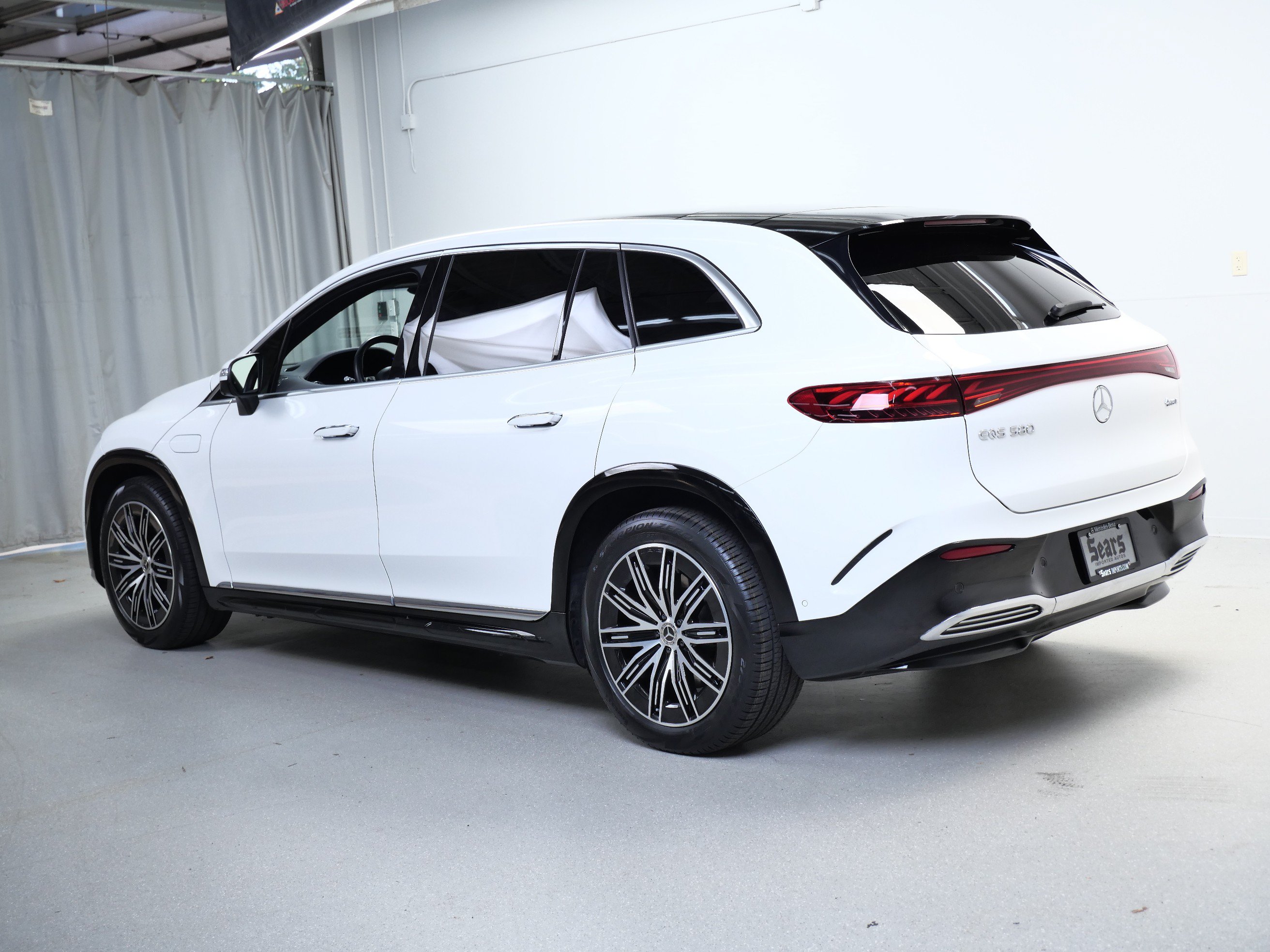 Certified 2023 Mercedes-Benz EQS 580 4MATIC SUV image 10