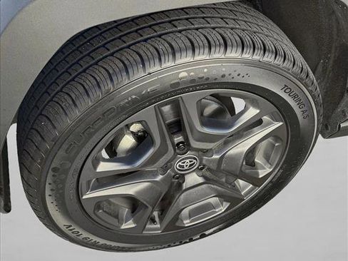 Used 2024 Toyota RAV4 Adventure image 9