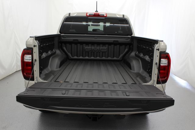New 2026 GMC Canyon AT4 w/ Technology Plus Package AWD/4WD image 10