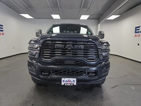 New 2026 RAM 2500 Big Horn AWD/4WD image 4