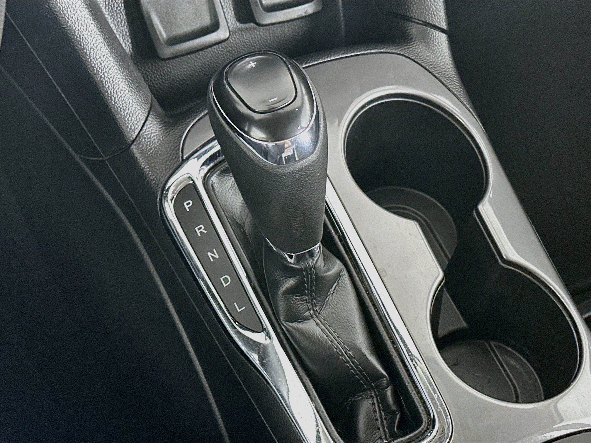 Used 2018 Chevrolet Cruze LT w/ Convenience Package FWD image 24