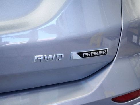 Used 2018 Chevrolet Equinox Premier AWD/4WD image 7