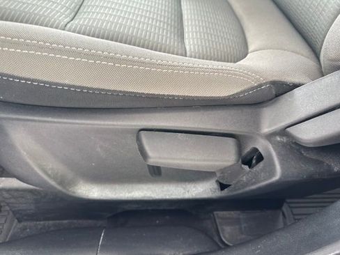 Used 2022 Ford Escape S AWD/4WD image 12