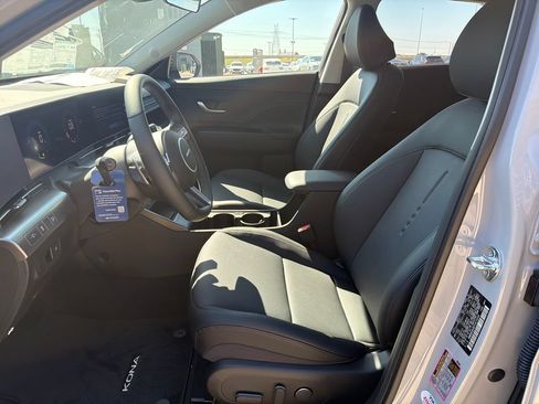 New 2026 Hyundai Kona SEL Premium FWD image 12
