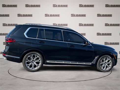 Used 2023 BMW X7 xDrive40i w/ Premium Package image 6