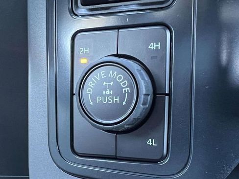 New 2026 Ford F150 XLT w/ Equipment Group 302A MID AWD/4WD image 19
