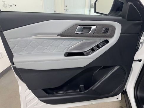 New 2026 Ford Explorer Platinum w/ LUX Leather Package image 10