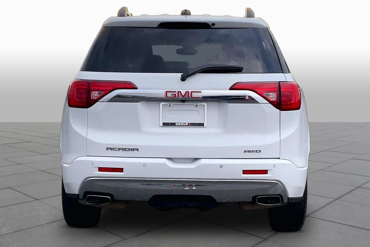 Used 2019 GMC Acadia Denali AWD/4WD image 5