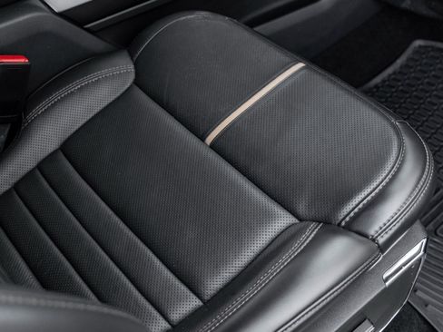 Used 2022 Ford F150 Platinum w/ Equipment Group 701A High image 39