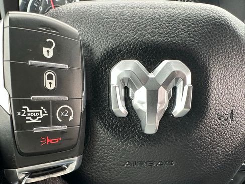 Used 2025 RAM 1500 Laramie image 45