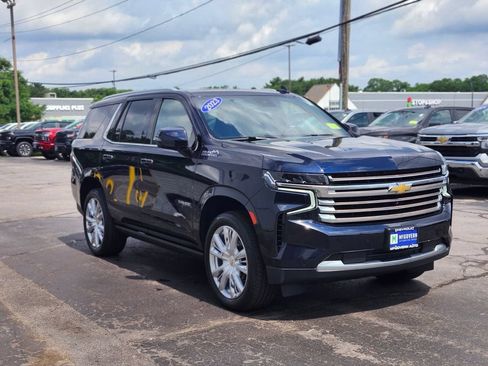 Used 2023 Chevrolet Tahoe High Country AWD/4WD image 7