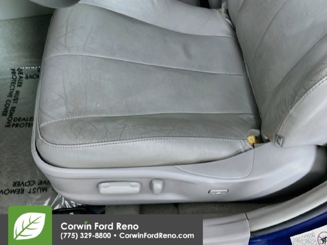 Used 2011 Toyota Camry XLE FWD image 19