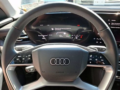 Certified 2025 Audi Q5 Premium Plus AWD/4WD image 20