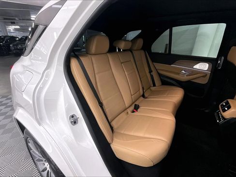 Certified 2024 Mercedes-Benz GLE 350 4MATIC image 17