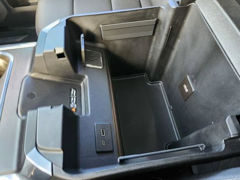 Used 2024 Chevrolet Silverado 2500 LTZ w/ LTZ Convenience Package image 13