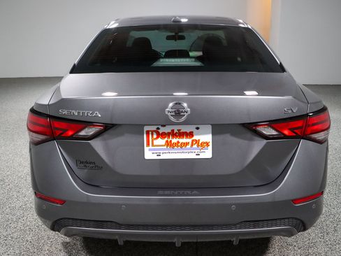 Used 2022 Nissan Sentra SV w/ All-Weather Package FWD image 8