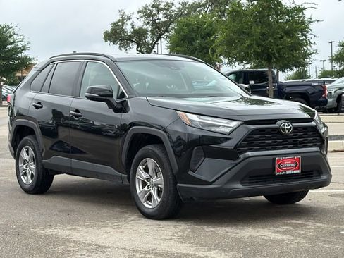 Certified 2025 Toyota RAV4 XLE FWD image 3