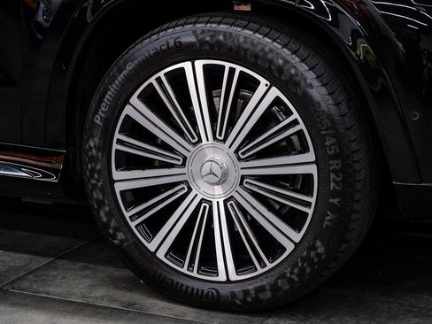 Used 2022 Mercedes-Benz Maybach GLS 600 4MATIC image 70