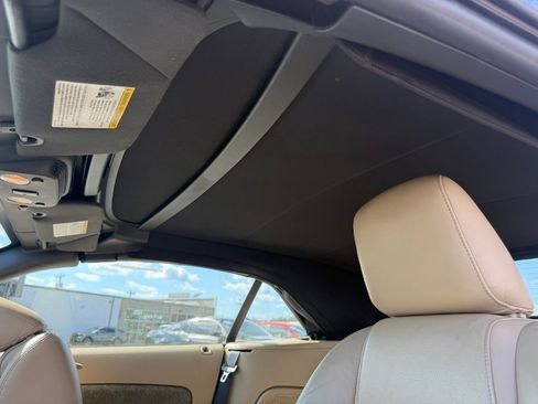 Used 2008 Ford Mustang Convertible image 26