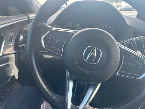 Used 2025 Acura RDX SH-AWD image 7