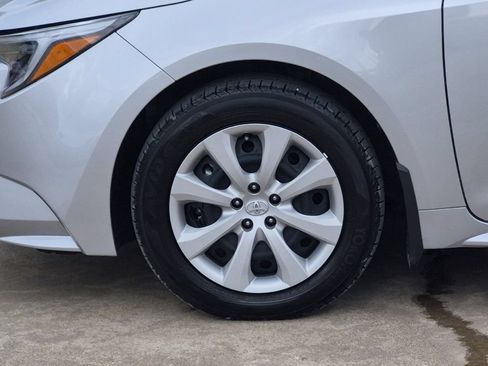 Certified 2025 Toyota Corolla LE FWD image 26