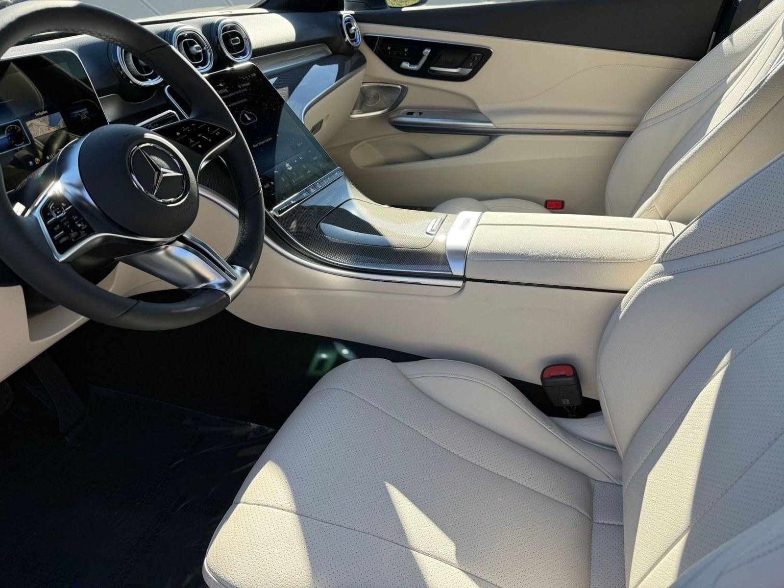 Certified 2026 Mercedes-Benz CLE 300 4MATIC Coupe image 5