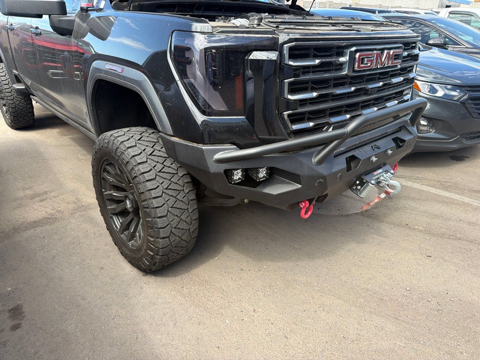 Used 2024 GMC Sierra 2500 AT4 w/ AT4 Premium Plus Package AWD/4WD image 5