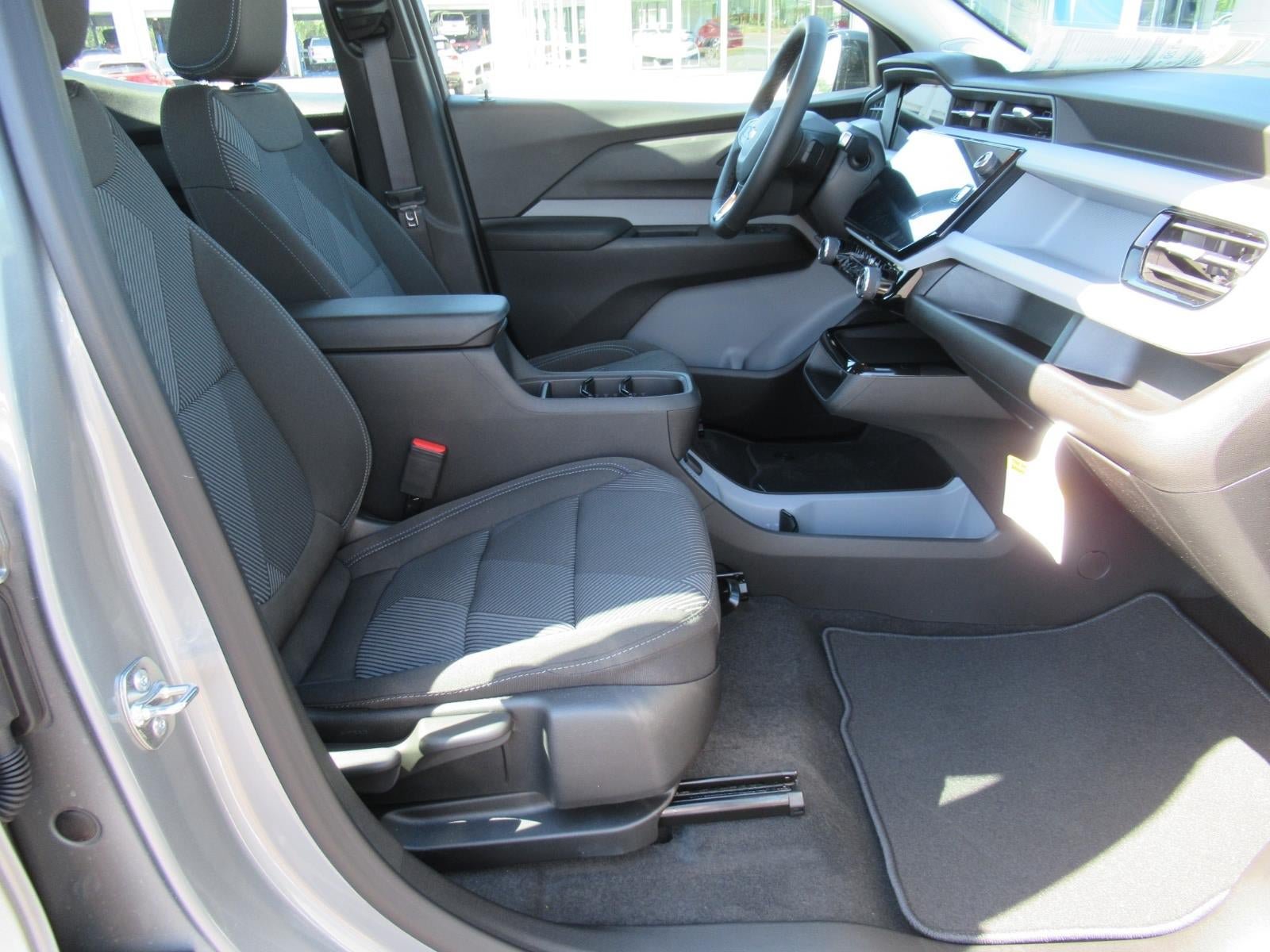 New 2027 Chevrolet Bolt LT w/ Comfort Package FWD image 10