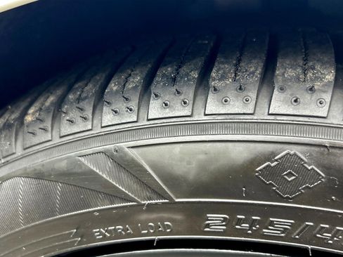 Used 2016 Jaguar F-TYPE Convertible image 46