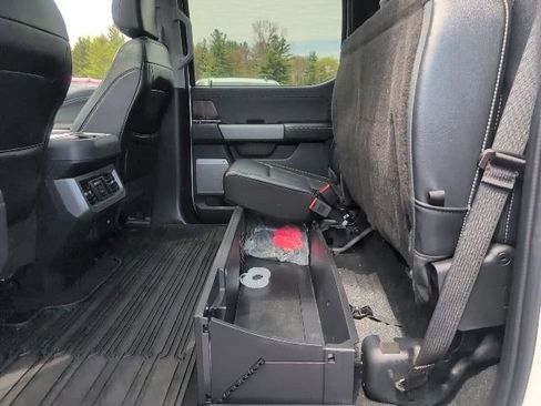 Used 2023 Ford F250 Lariat w/ Lariat Ultimate Package AWD/4WD image 45