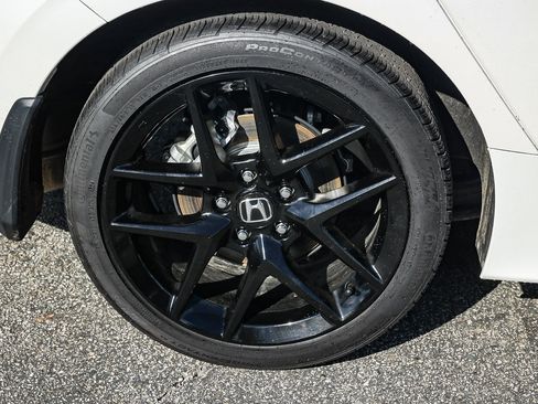 Used 2025 Honda Civic Sport image 13