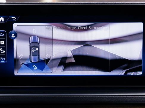 Used 2025 Mercedes-Benz GLS 450 4MATIC image 19