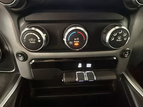 Used 2022 RAM 1500 Big Horn AWD/4WD image 22