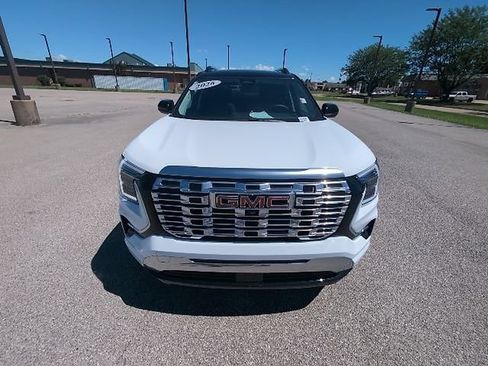Used 2026 GMC Terrain Denali AWD/4WD image 19