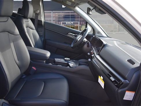 New 2026 Kia Sportage EX w/ EX Panoramic Sunroof Package image 12