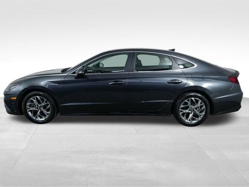 Used 2022 Hyundai Sonata SEL w/ Convenience Package image 6