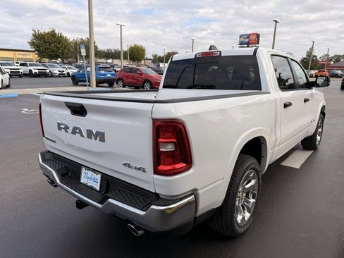 New 2026 RAM 1500 4x4 Crew Cab image 8