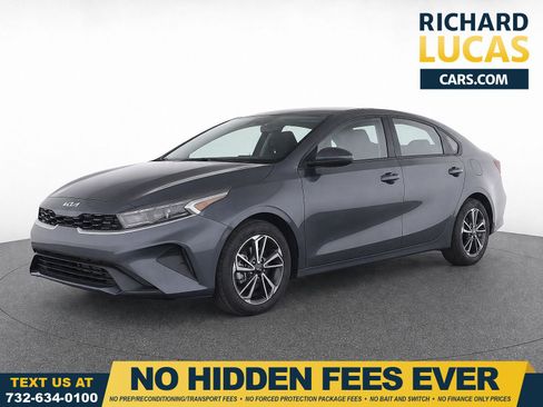 Used 2023 Kia Forte LXS FWD image 1