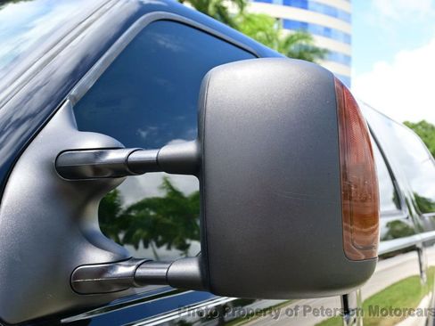 Used 2004 Ford Excursion Limited image 17