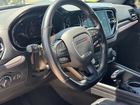 Used 2024 Dodge Durango GT RWD image 8