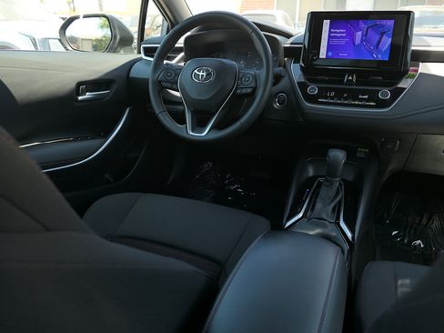 Used 2024 Toyota Corolla SE w/ SE Package FWD image 23