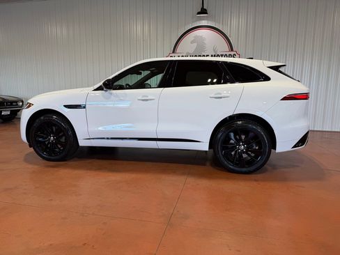 Used 2025 Jaguar F-PACE R-Dynamic S AWD/4WD image 12