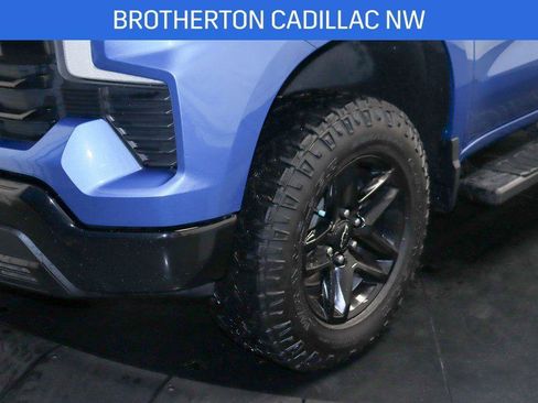 Used 2022 Chevrolet Silverado 1500 LT Trail Boss w/ Protection Package image 11