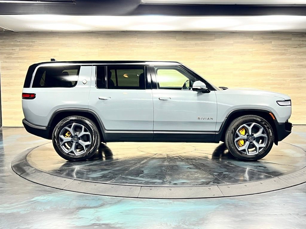 Used 2024 Rivian R1S Adventure Quad AWD/4WD image 23