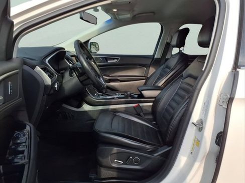 Used 2016 Ford Edge SEL w/ Equipment Group 201A AWD/4WD image 17
