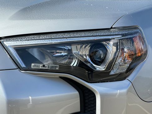 Used 2022 Toyota 4Runner TRD Off-Road Premium image 51